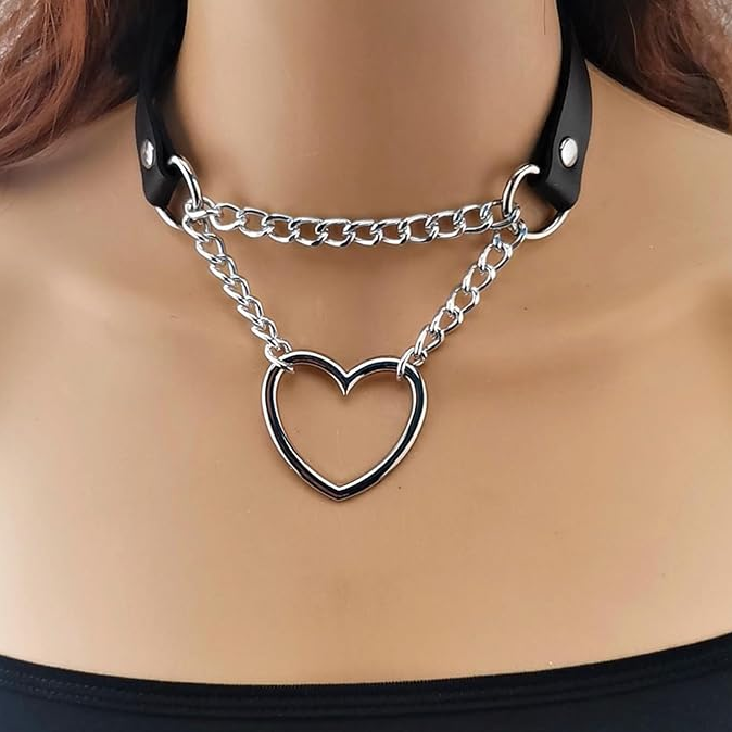 GARGANTILLA BDSM CORAZÓN